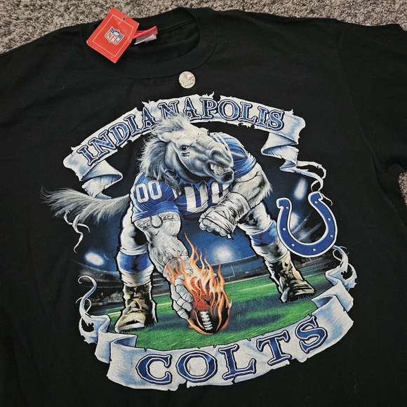 Indianapolis Colts Shirt - Picture 2 of 3
